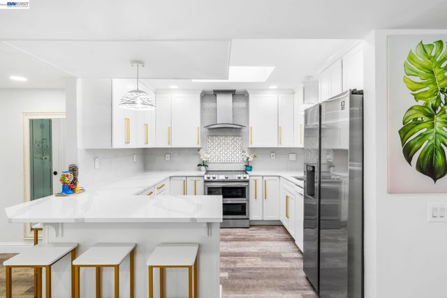 4019 Rennellwood Way, Pleasanton, CA 94566