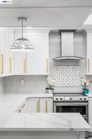 4019 Rennellwood Way, Pleasanton, CA 94566