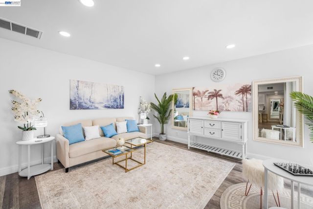 4019 Rennellwood Way, Pleasanton, CA 94566