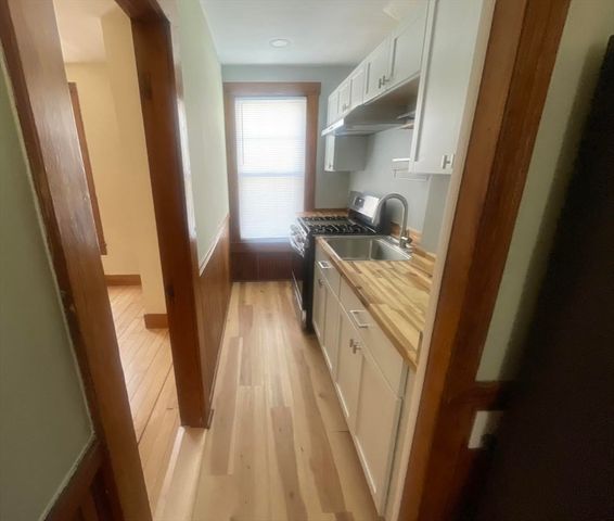 144 A St. 1, Lowell, MA 01851