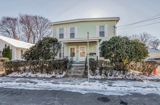 144 A St. 1, Lowell, MA 01851
