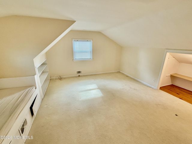 34 Highland Avenue, Rumson, NJ 07760