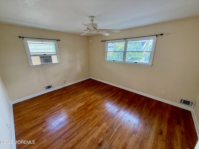 34 Highland Avenue, Rumson, NJ 07760