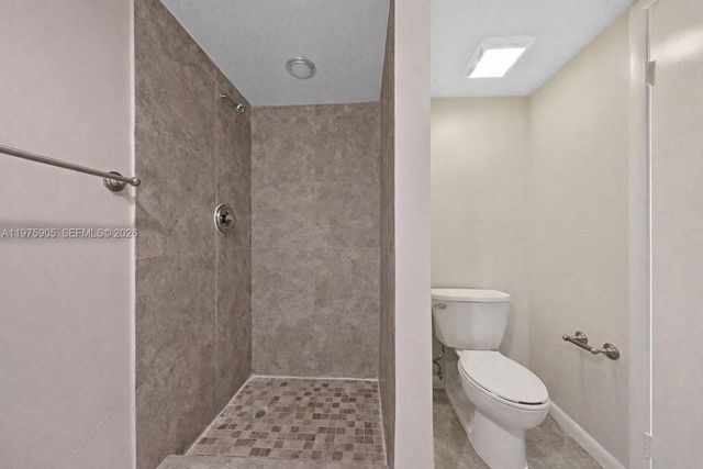 2206 22nd Way, West Palm Beach, FL 33407