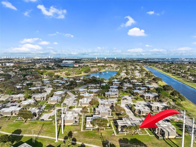 2206 22nd Way, West Palm Beach, FL 33407