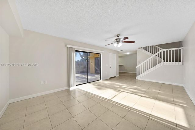2206 22nd Way, West Palm Beach, FL 33407