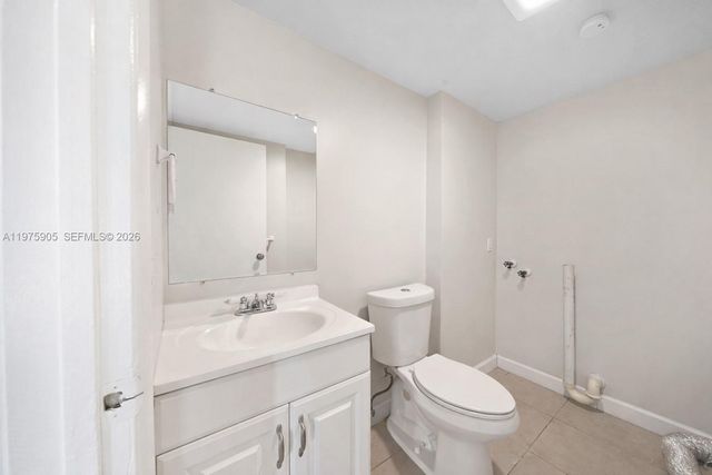 2206 22nd Way, West Palm Beach, FL 33407