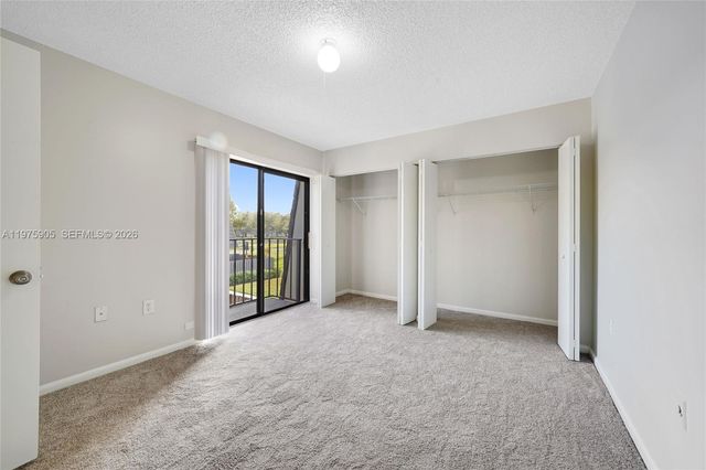 2206 22nd Way, West Palm Beach, FL 33407