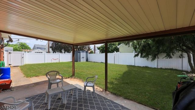 2101 Orchard Ter, Linden City, NJ 07036