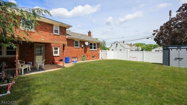 2101 Orchard Ter, Linden City, NJ 07036