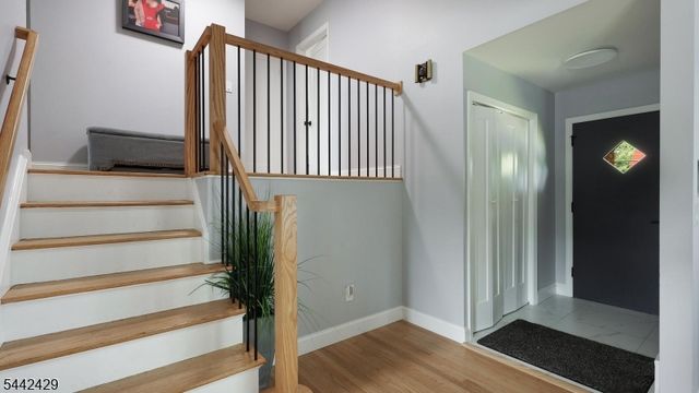 2101 Orchard Ter, Linden City, NJ 07036