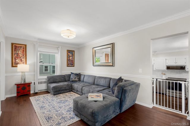 315 Maple Avenue, Mamaroneck, NY 10543