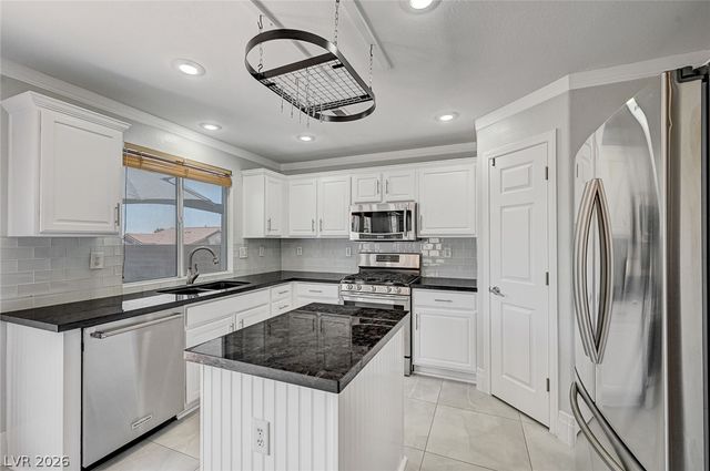 3720 Russell Peterson Court, Las Vegas, NV 89129