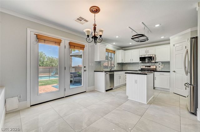 3720 Russell Peterson Court, Las Vegas, NV 89129