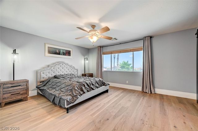 3720 Russell Peterson Court, Las Vegas, NV 89129