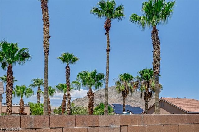 3720 Russell Peterson Court, Las Vegas, NV 89129