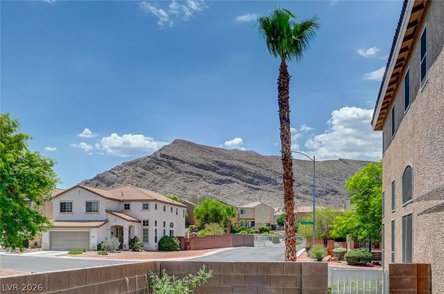 3720 Russell Peterson Court, Las Vegas, NV 89129