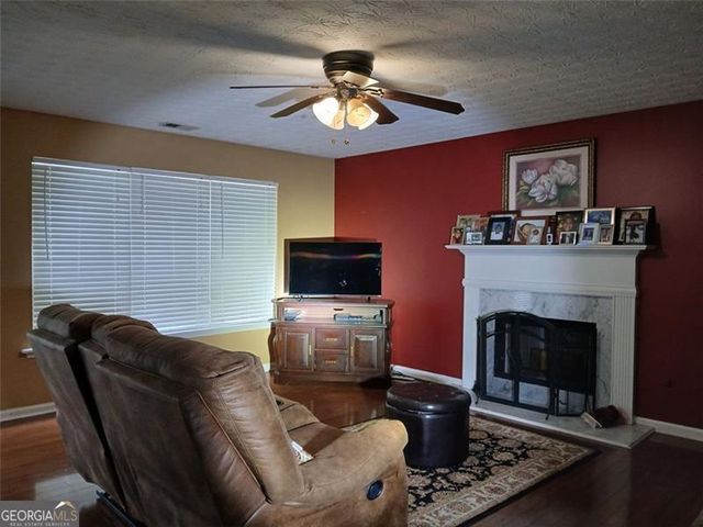 3488 ALLIE Drive, Snellville, GA 30039