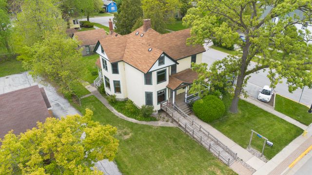 1322 Main Street, Crete, IL 60417