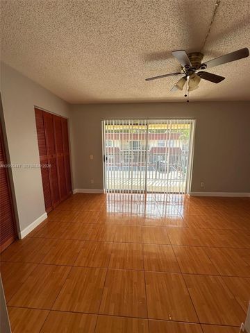 4159 SW 66th Lane 120, Davie, FL 33314