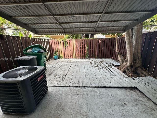 4159 SW 66th Lane 120, Davie, FL 33314