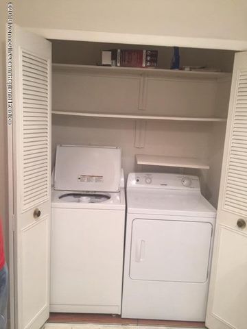 171 Amberly Drive H, Manalapan, NJ 07726