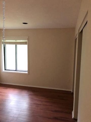 171 Amberly Drive H, Manalapan, NJ 07726