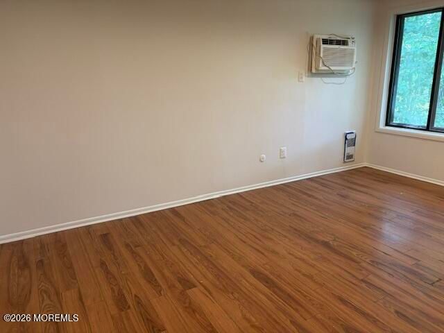 171 Amberly Drive H, Manalapan, NJ 07726