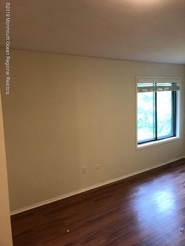 171 Amberly Drive H, Manalapan, NJ 07726