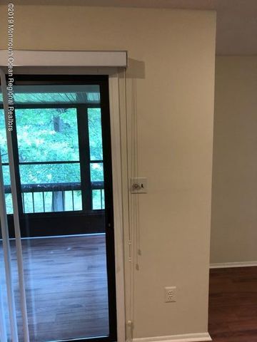 171 Amberly Drive H, Manalapan, NJ 07726