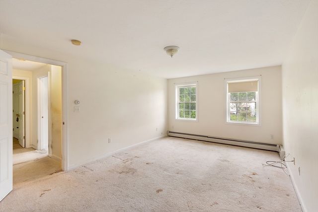 46 Woodlawn Ave, Winchendon, MA 01475