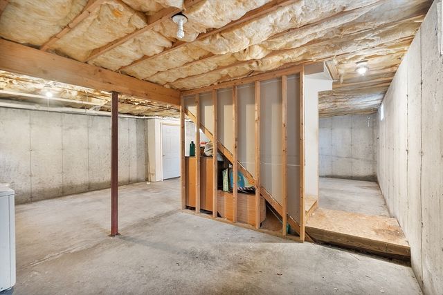46 Woodlawn Ave, Winchendon, MA 01475