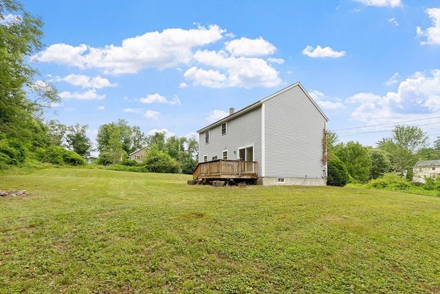 46 Woodlawn Ave, Winchendon, MA 01475