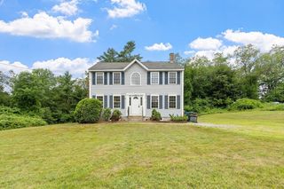 46 Woodlawn Ave, Winchendon, MA 01475