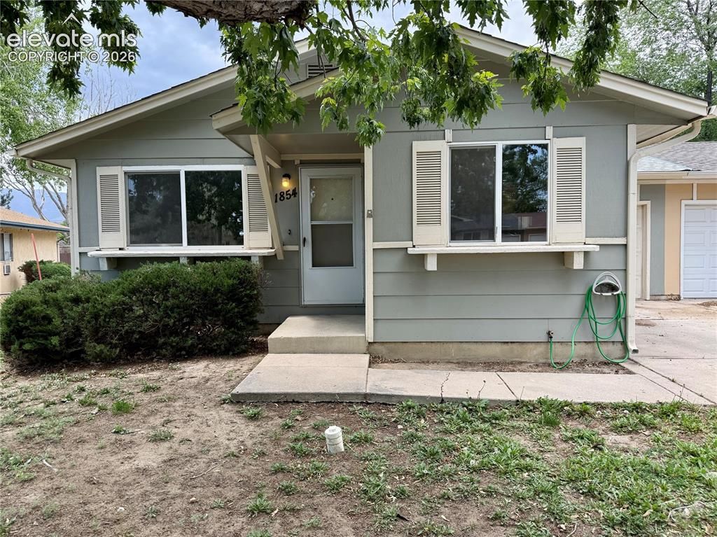 1854 Saratoga Drive, Colorado Springs, CO 80910