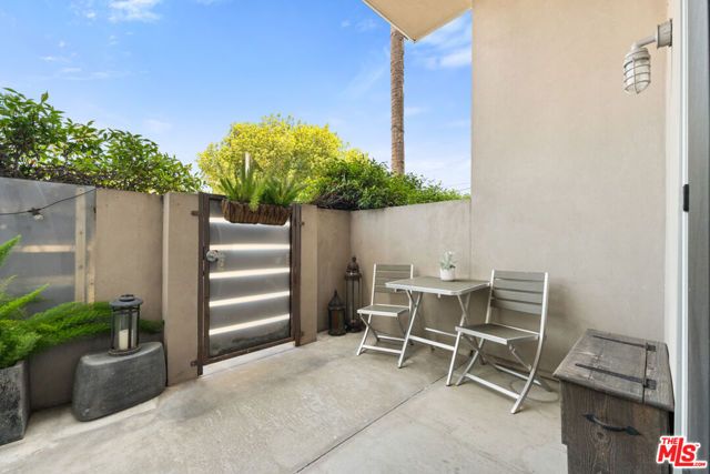 13320 Beach Avenue 103, Marina Del Rey, CA 90292