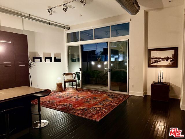 13320 Beach Avenue 103, Marina Del Rey, CA 90292