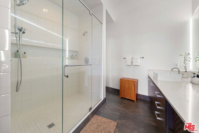 13320 Beach Avenue 103, Marina Del Rey, CA 90292