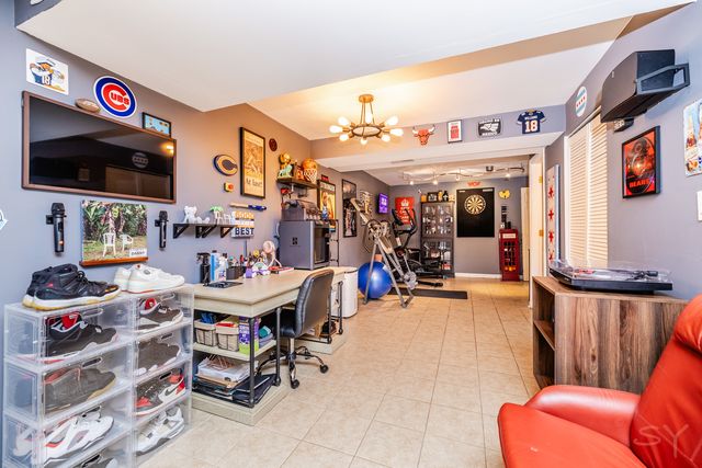 3631 N PACIFIC Avenue, Chicago, IL 60634