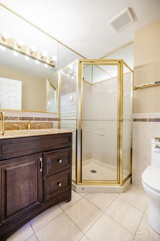 3631 N PACIFIC Avenue, Chicago, IL 60634