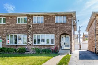 3631 N PACIFIC Avenue, Chicago, IL 60634