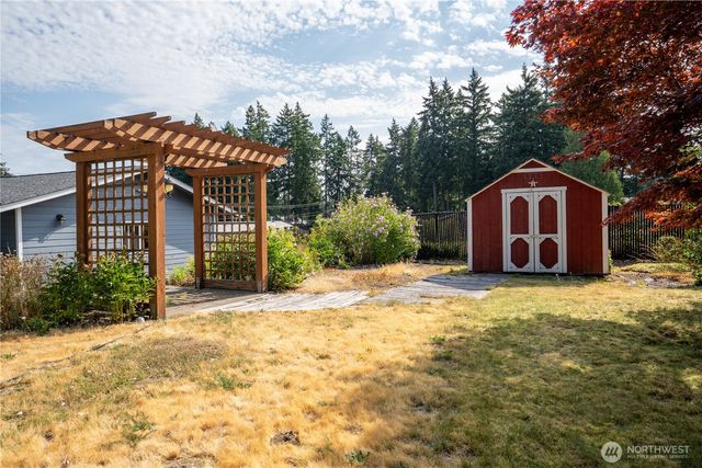 19107 Bonney Lake Boulevard E, Bonney Lake, WA 98391