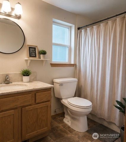 22143 SE Bluewater Drive SE, Yelm, WA 98597