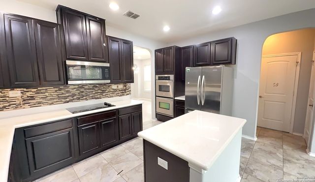 8106 Royal Fld, San Antonio, TX 78255