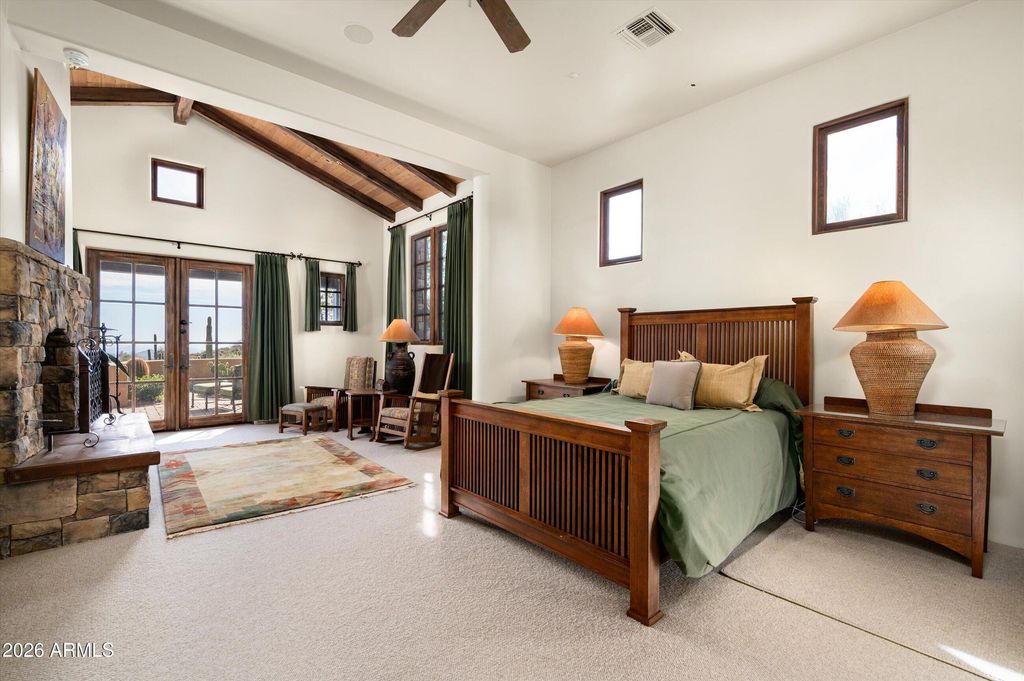 Image 19 of property listing at 42144 N SAGUARO FOREST Drive, Scottsdale, AZ 85262