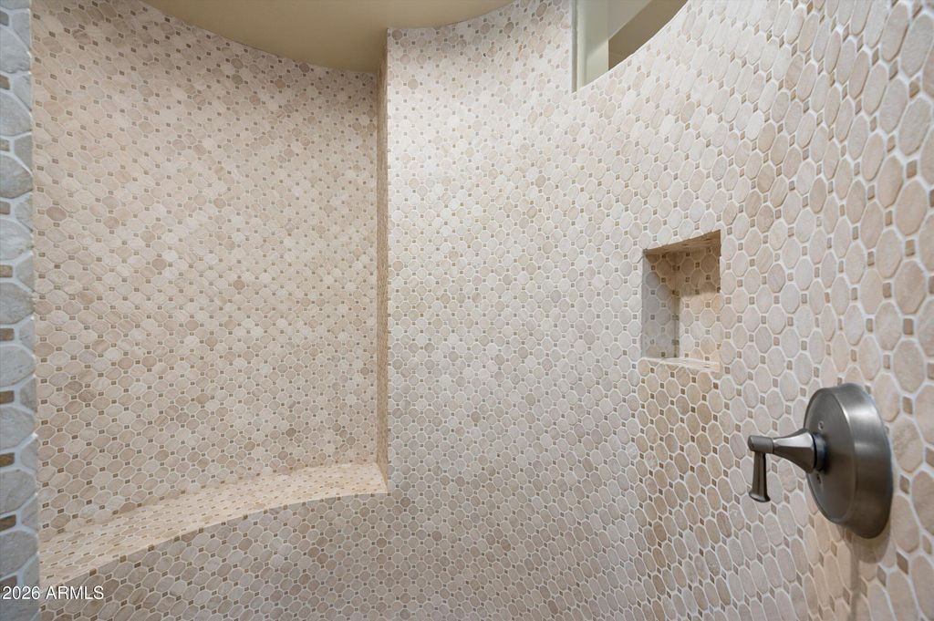 Image 23 of property listing at 42144 N SAGUARO FOREST Drive, Scottsdale, AZ 85262