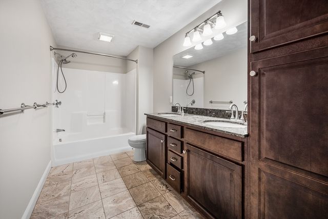 1 Olson St 17, Wilmington, MA 01887