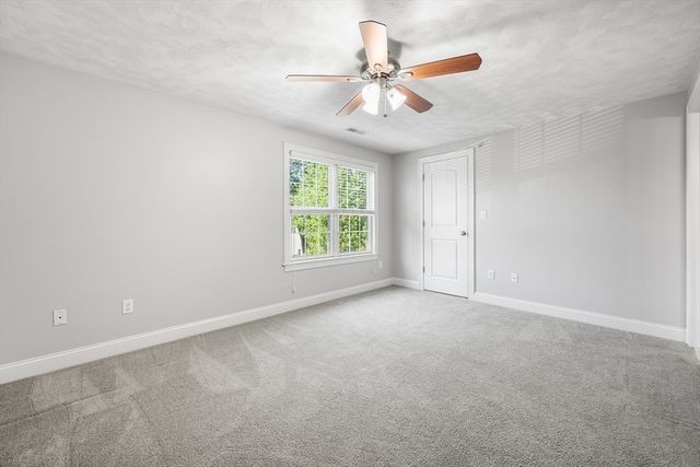 1 Olson St 17, Wilmington, MA 01887