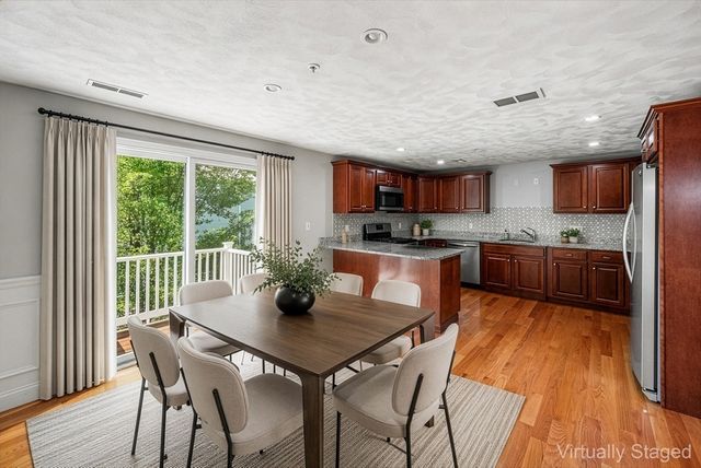 1 Olson St 17, Wilmington, MA 01887