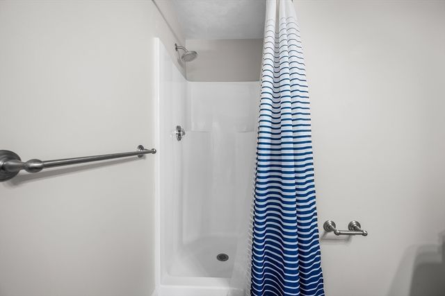 1 Olson St 17, Wilmington, MA 01887